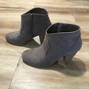 Grey booties!